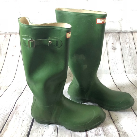 Vintage 1960s Green Hunter Uniroyal Boots - Picture 2 of 5